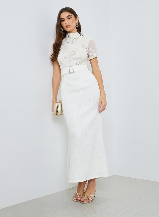 Styli Women Off White Lace Short Sleeves Sheath Maxi Dress - Image 5